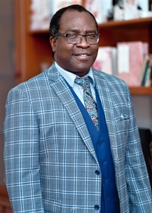 Picture of Becoming all that God Has Designed Us to Be (CD Set)